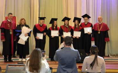 Урочисте вручення дипломів магістрам у Волинському національному університеті імені Лесі Українки!