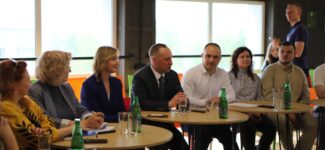 Відкрита дискусія про майбутнє молоді — у Луцьку