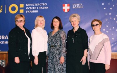 У Луцьку завершила роботу ювілейна ХХХ обласна виставка «Творчі сходинки педагогів Волині»