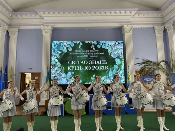 Волинська делегація гідно представила наш регіон на святкуванні 100-річчя Національного еколого-натуралістичного центру, отримавши високі відзнаки та поділившись успішними практиками з розвитку екологічної освіти!