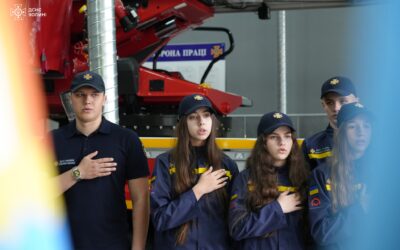 У Луцьку нагородили переможців творчого огляду серед команд юних рятувальників