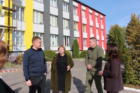 Прийом громадян та візити у навчальні заклади: начальник ОВА з робочим візитом відвідав Ковельський район