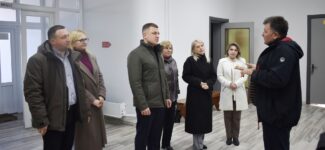 Тарас Шкітер відвідав заклади освіти у Володимирському районі