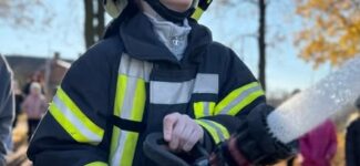 У ліцеї відбувся показовий виступ рятувальників та юних пожежників