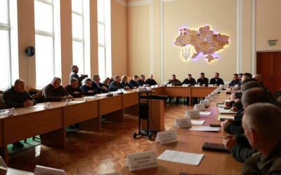 Як забезпечать підвищення зарплат освітянам у 2026 році: говорили під час оперативної наради в ОВА