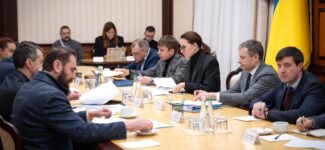 Сьогодні на нараді в премʼєр-міністерки Юлія Свириденко доповів про ситуацію в освіті за умов складних викликів в енергетиці.