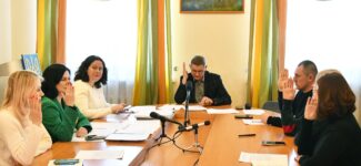 КОНКУРСНА КОМІСІЯ ВИЗНАЧИЛА ПЕРЕМОЖЦЯ НА ПОСАДУ ДИРЕКТОРА НОВОВОЛИНСЬКОГО НАУКОВОГО ЛІЦЕЮ