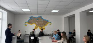 ВОЛОДИМИР – ЦЕНТР ОСВІТНІХ ТРАНСФОРМАЦІЙ: НА ФОРУМІ ОБГОВОРИЛИ ПЕРШІ РЕЗУЛЬТАТИ ВПРОВАДЖЕННЯ ПРОФІЛЬНОЇ СЕРЕДНЬОЇ ОСВІТИ У ГРОМАДІ