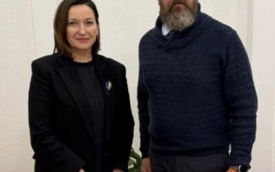 Зустрілася з міністром освіти Оксеном Лісовим, щоб вкотре підняти питання безоплатного харчування для понад 21 тисячі дітей-волинян, постраждалих від Чорнобильської катастрофи, які навчаються у Камінь-Каширському та Луцькому районах