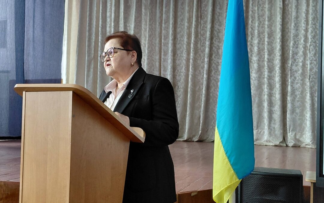 Сьогодні на зборах трудового колективу відбувся звіт директорки Валентини Приступи про діяльність закладу в 2025 році.